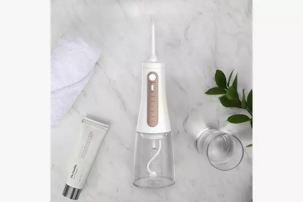 Evdə dişlərinizi necə təmizləmək olar